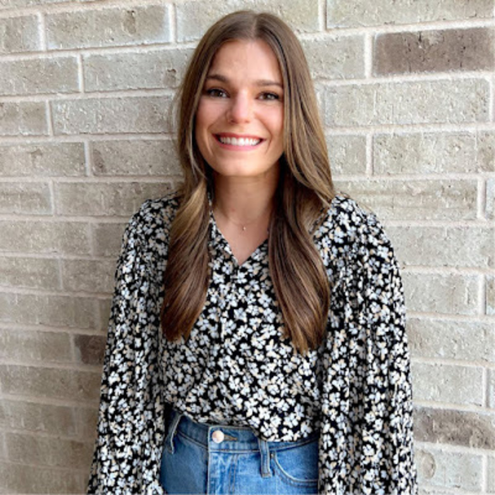 Meet your Posher, Carli